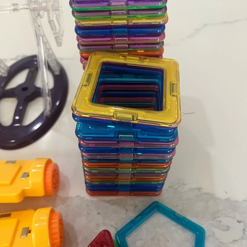 Magnet Tile Bundle - Picture 2 of 6